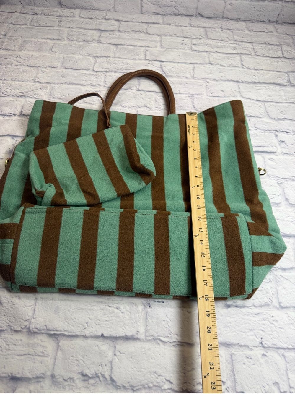 Anthropologie Teal and Brown Striped Shoulder Tote with Wristlet. Artsy. - Picture 10 of 12